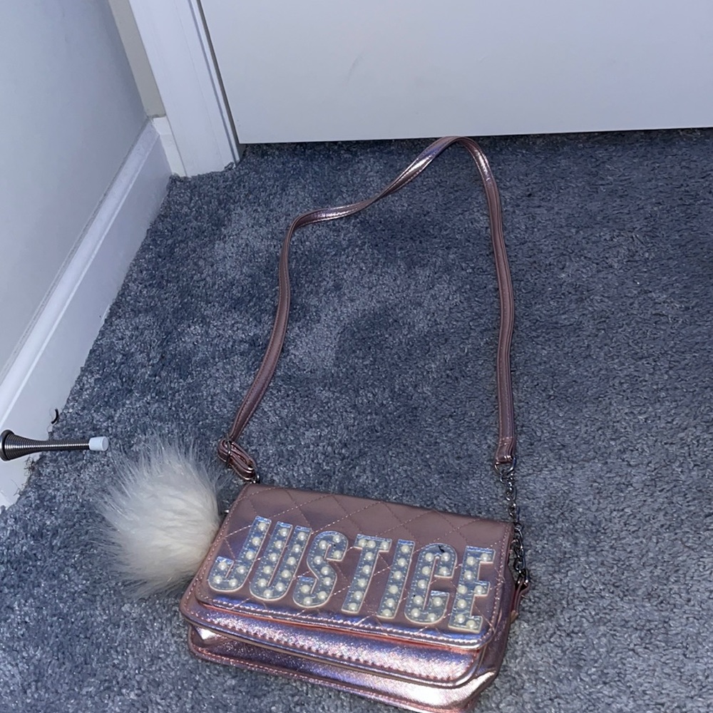 Selling a purse